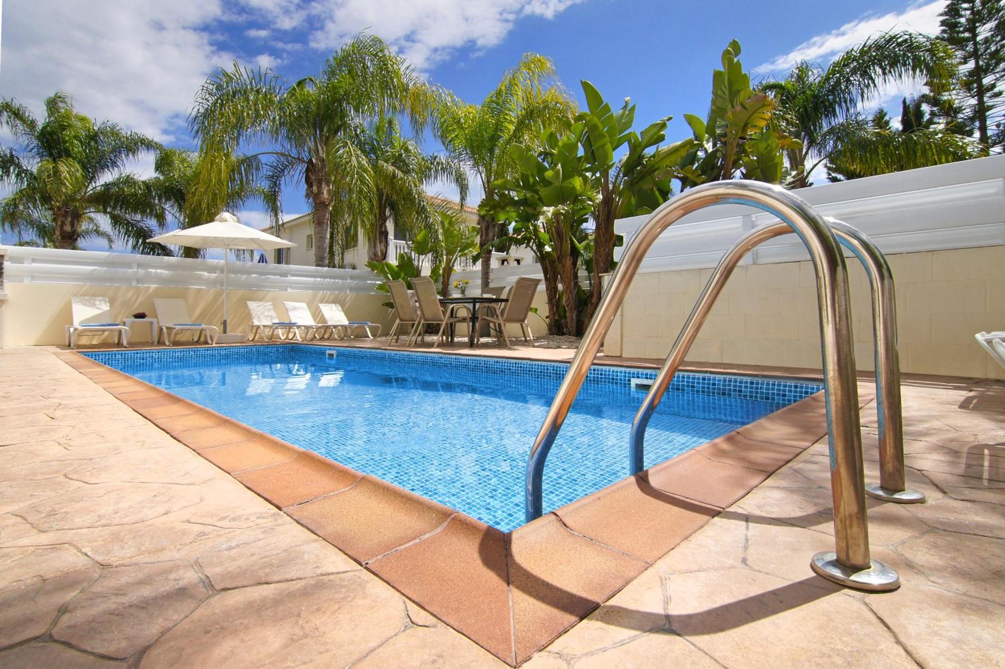 Nissi Sapphire Villa Ayía Nápa Extérieur photo
