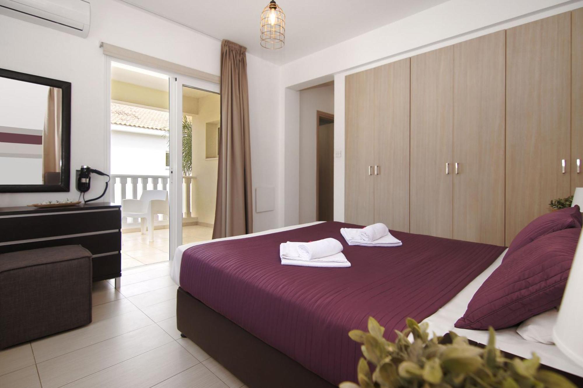Nissi Sapphire Villa Ayía Nápa Extérieur photo